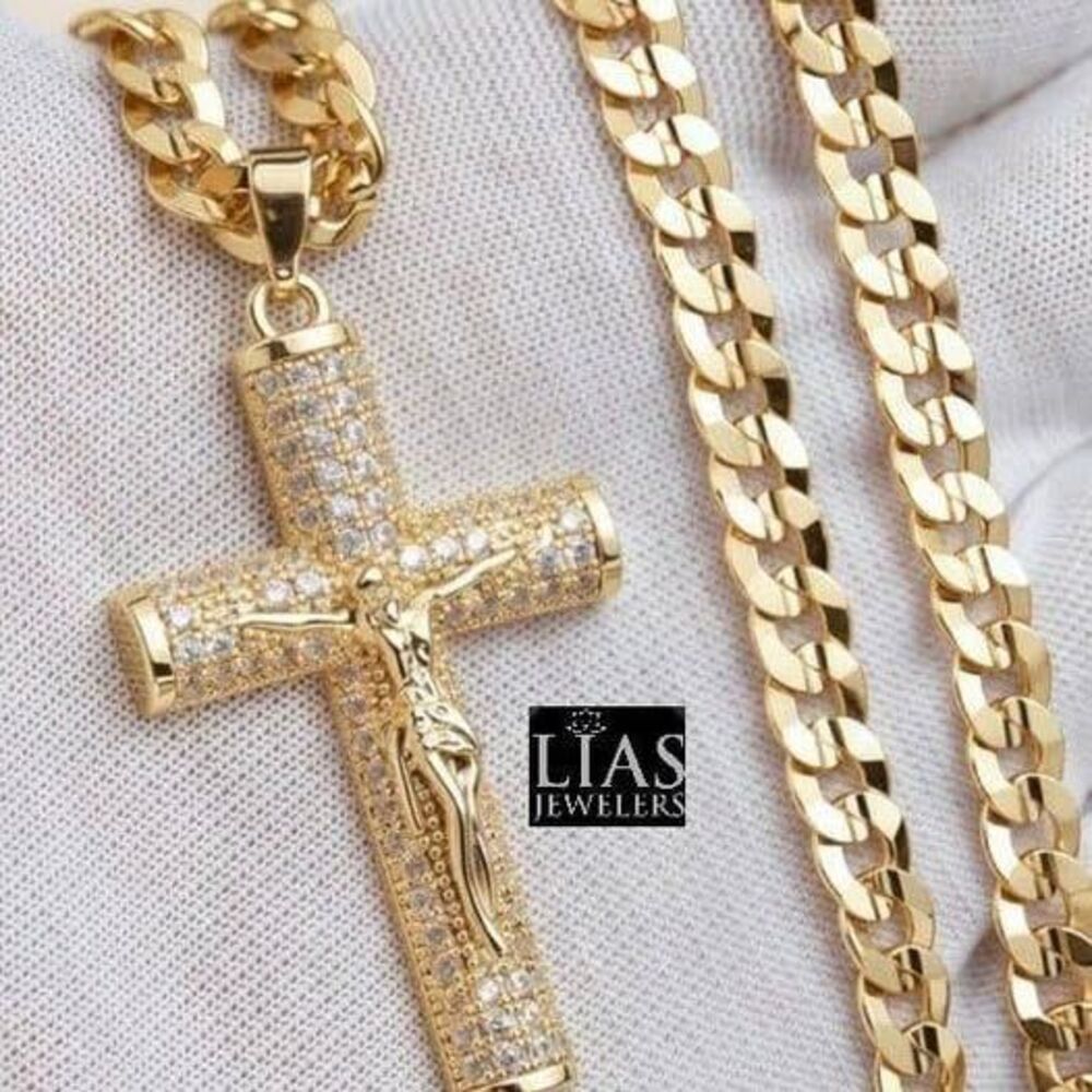 New 14k yellow gold filled Cuban link chain and cross pendant